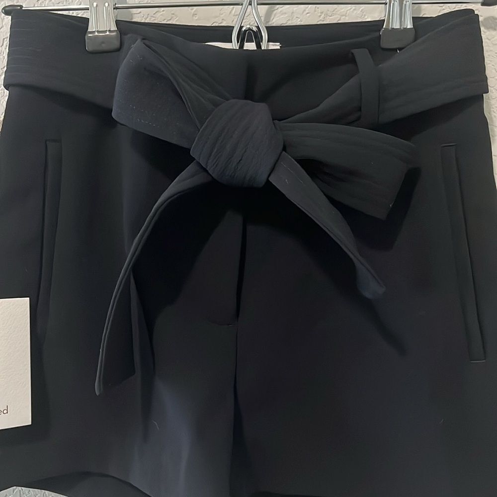 WILFRED (NWT) Black Tie Front Dress Shorts, Size 0 - Picture 2 of 8
